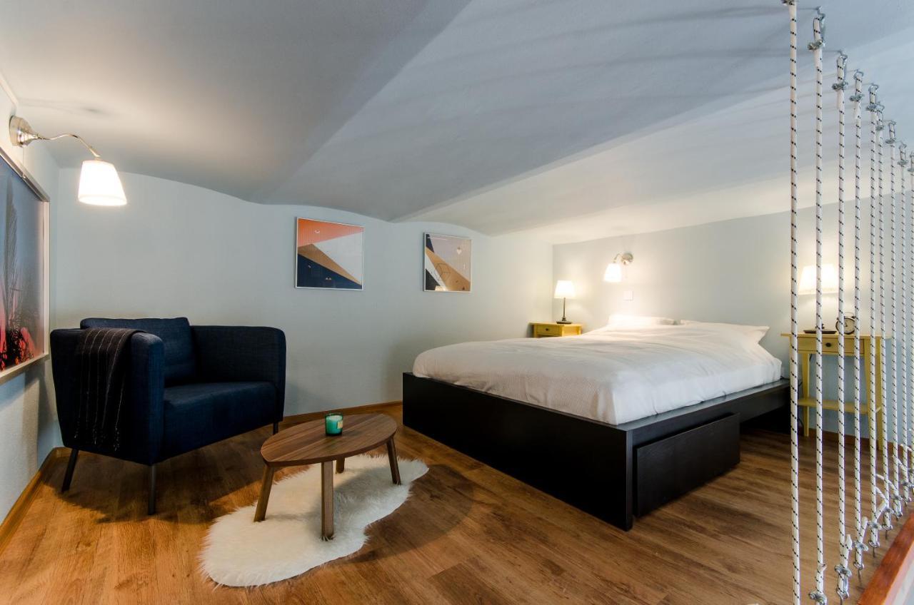 Paulay'S Studio Apartment In The City Center. Budapeste Exterior foto