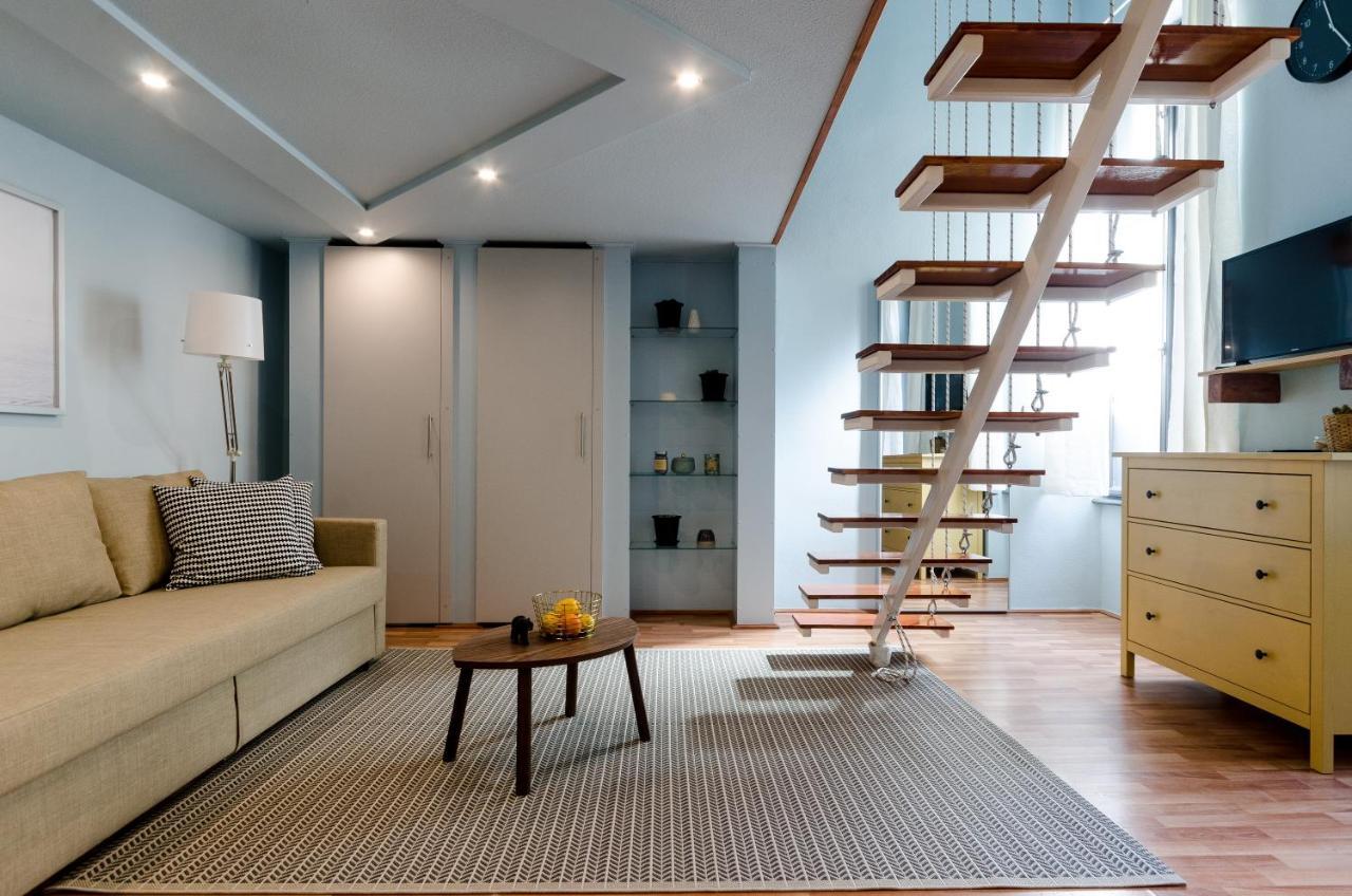 Paulay'S Studio Apartment In The City Center. Budapeste Exterior foto